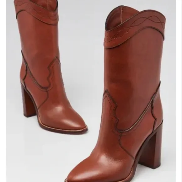 Saint Laurent Brown Heeled Boots - Picture 1 of 10
